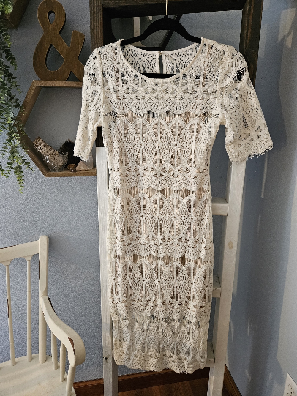 J.O.A. White Lace Maxi Dress with Sheer Overlay Size Small